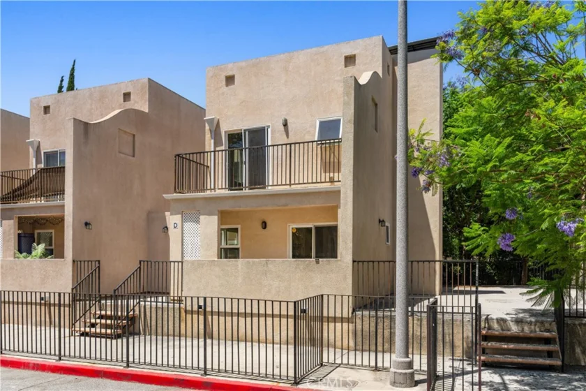 1008 S Marengo Avenue #D photo 45