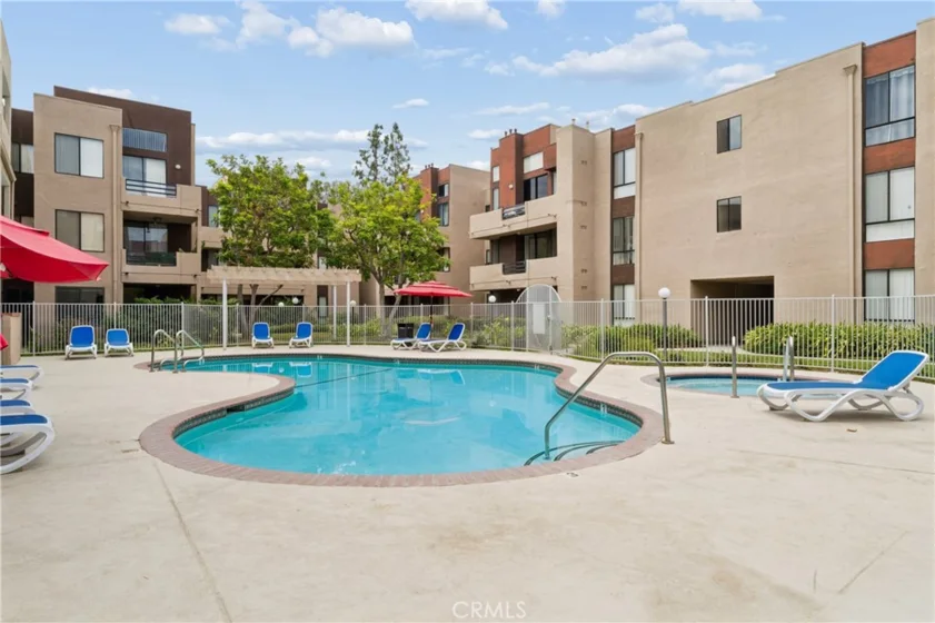 7826 Topanga Canyon #220 photo 2