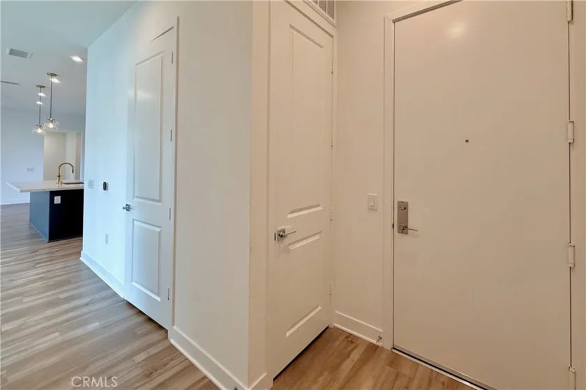 1130 S Urbana photo 17