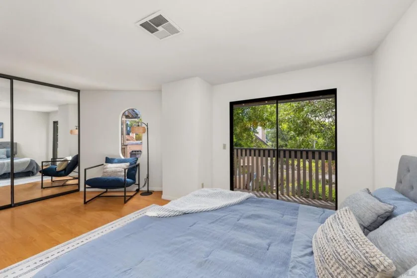 9260 Towne Centre Drive #17 photo 3