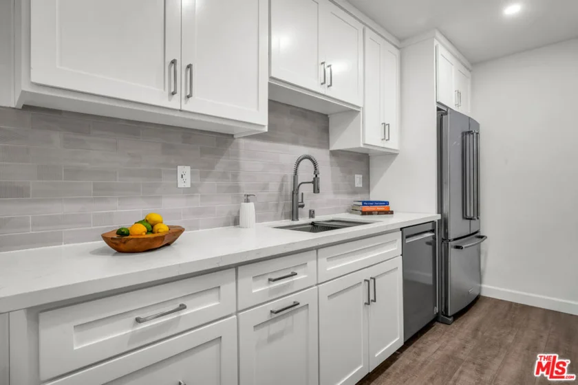 914 Lincoln Boulevard #202 photo 6