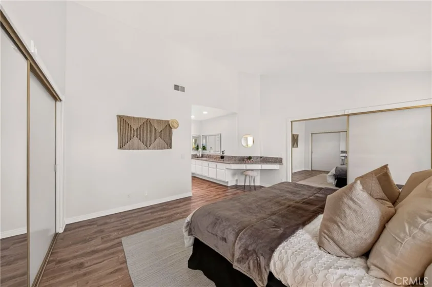 6273 Lincoln photo 36