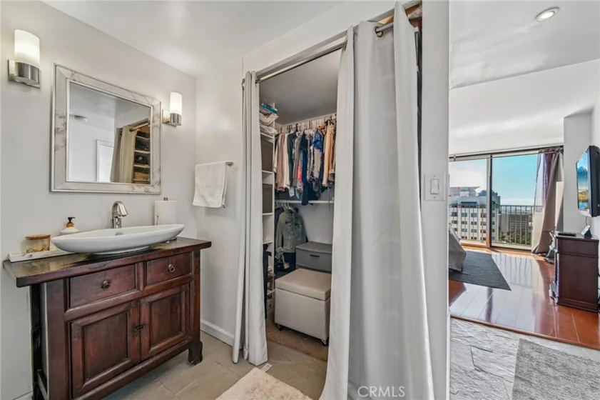 700 E Ocean Boulevard #2801 photo 22