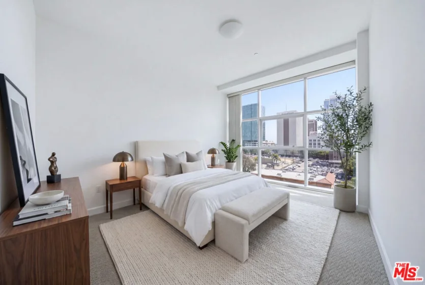 3223 W 6th Street #605 photo 11