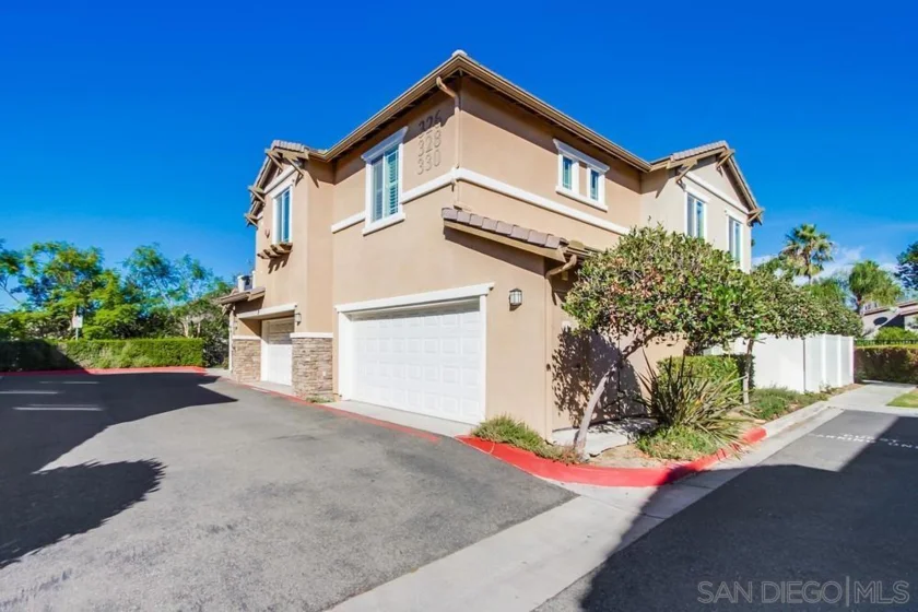 330 Borden Road photo 1