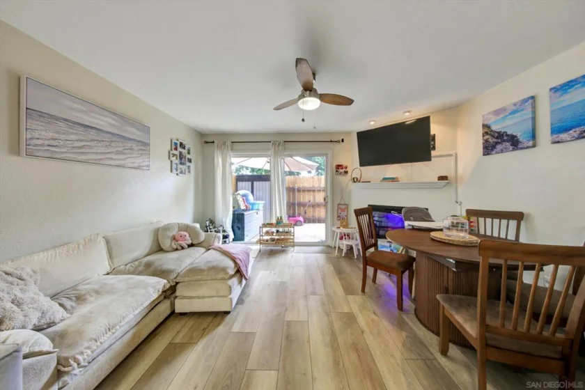 4777 Seminole Drive #119 photo 11