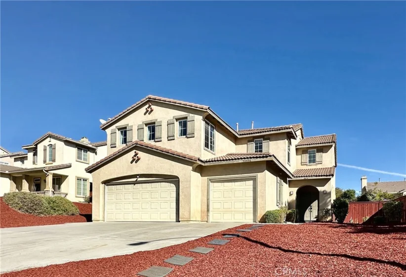 36676 Lynwood Avenue photo 1