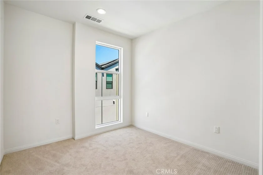 5876 Linden Ave Avenue #9 photo 29