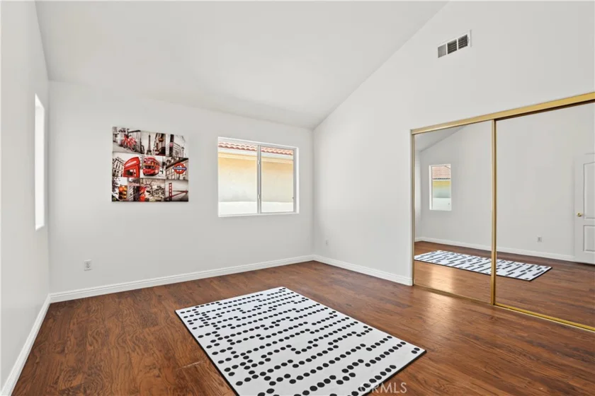 18334 Keswick Street photo 25