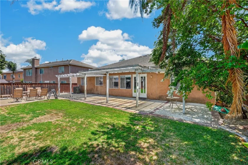 28209 Basswood photo 26