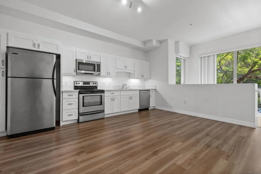 889 Date Street #140 photo 37