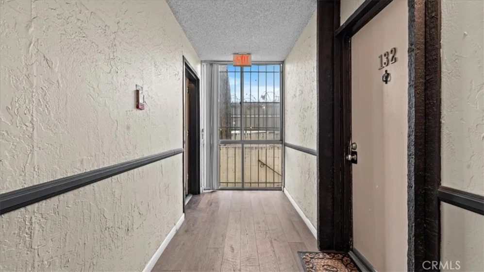 320 S Ardmore photo 13