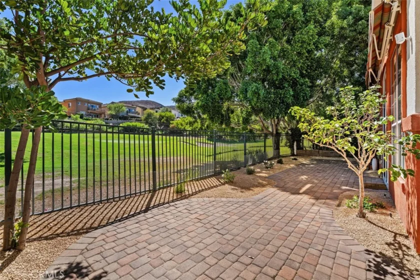 28096 Paseo Hacienda photo 19