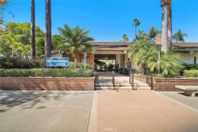 8932 Biscayne Court #1320E photo 34