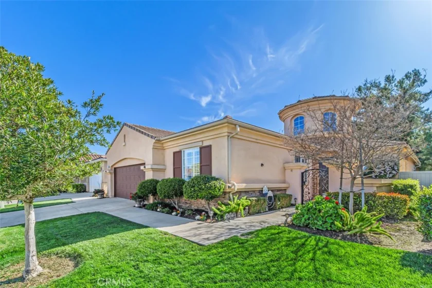 29445 Springside Drive photo