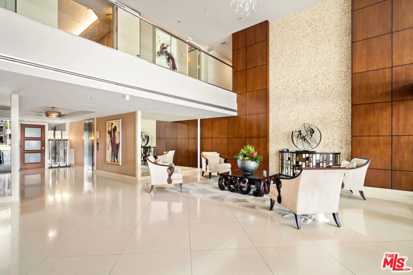 10551 Wilshire Boulevard #403 photo 15