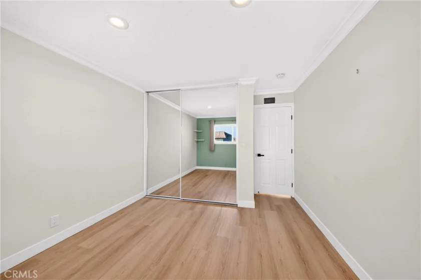4657 Larwin photo 14