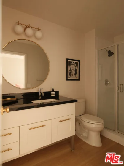 585 N Rossmore Avenue #508 photo 23