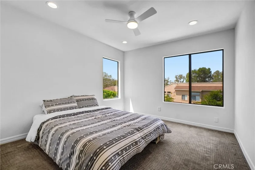 5733 E Stillwater Avenue #2 photo 24