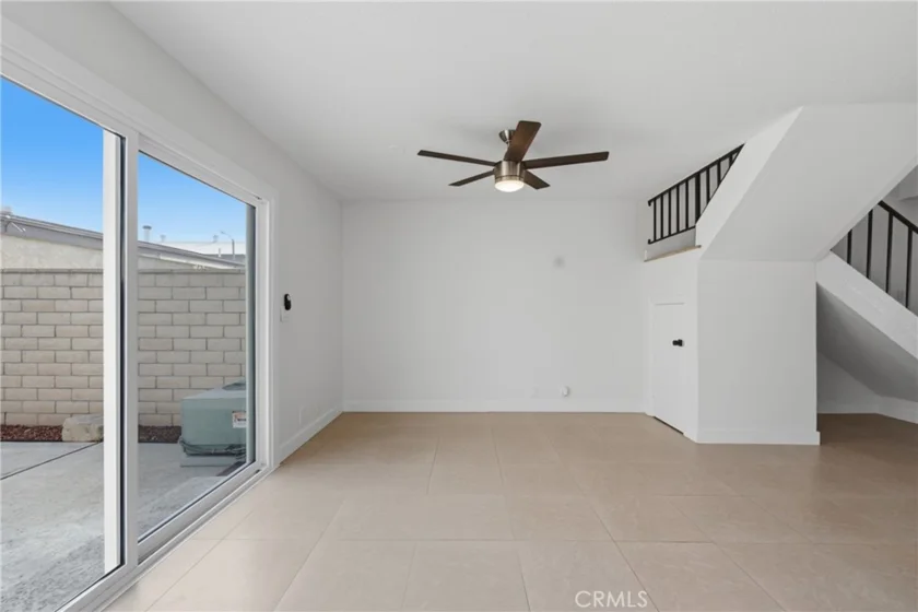 8164 Laguna Court photo 10