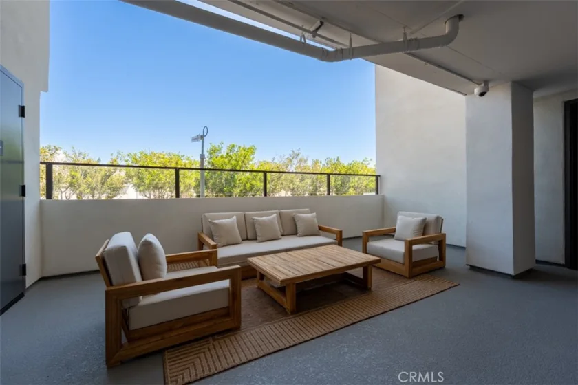24722 Del Prado #302 photo 34