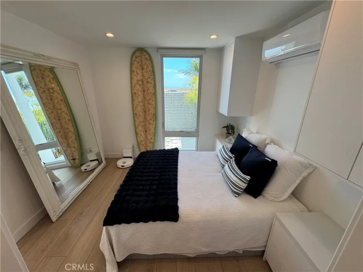 3981 Warner Avenue photo 13