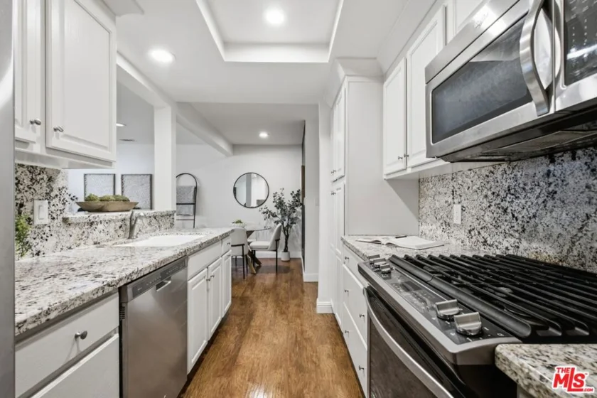 762 E Orange Grove Boulevard #3 photo 9