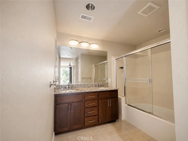 21301 Erwin Street #322 photo 14