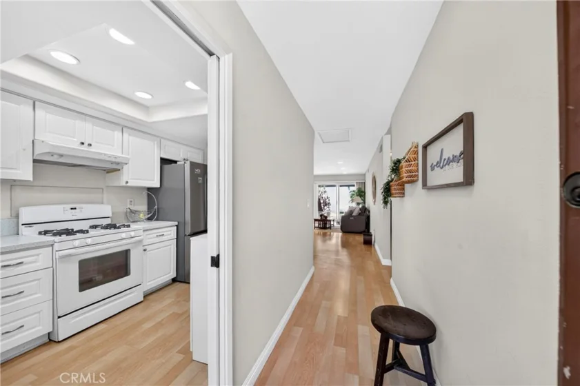 12114 Stonegate Lane photo 3