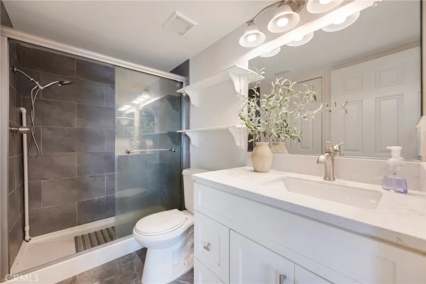 1365 S Walnut St #5220 photo 17