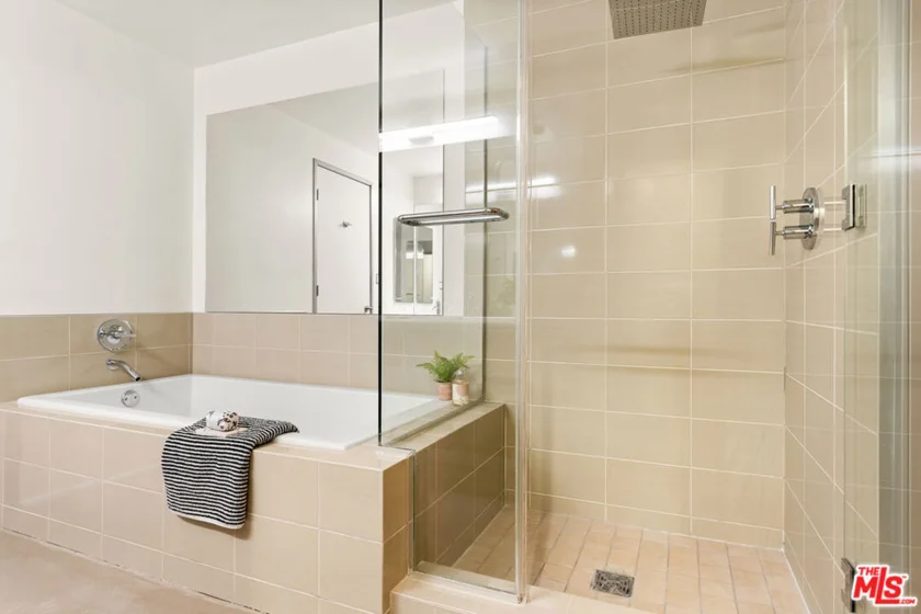 11500 Tennessee Avenue #315 photo 23