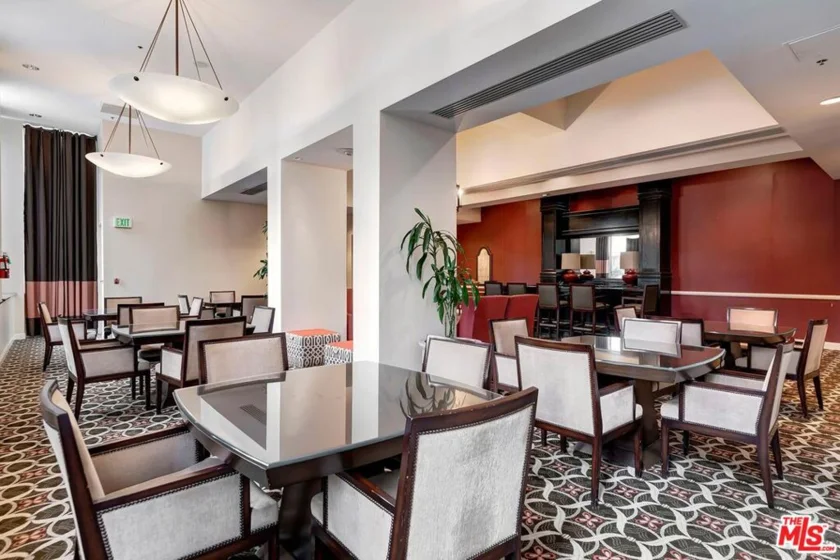10724 Wilshire Boulevard #611 photo 15