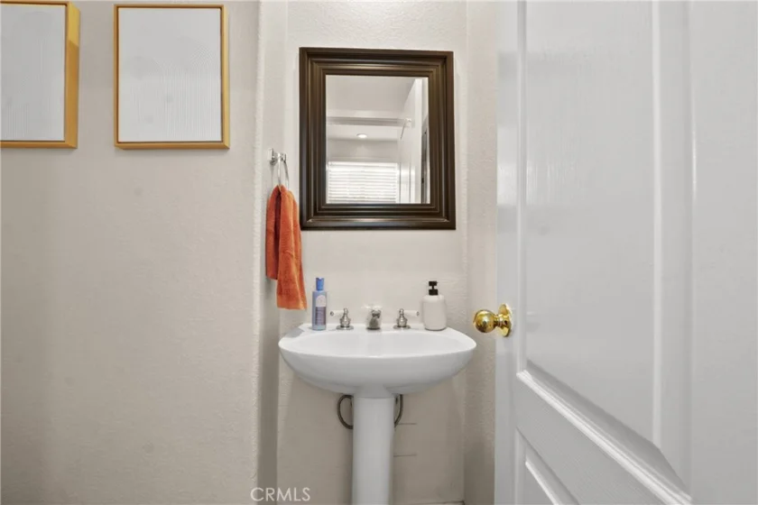 1071 S Volterra photo 16