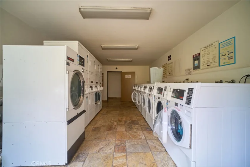 525 S Ardmore #338 photo 7