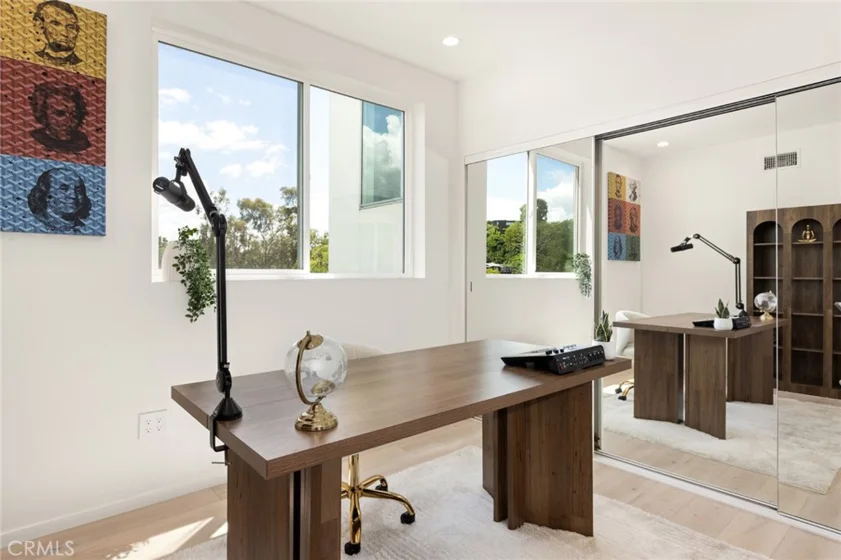 2311 Cove photo 15
