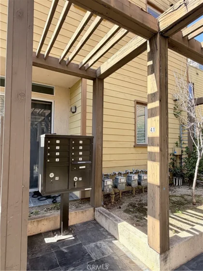 41 N Oak #4 photo 2
