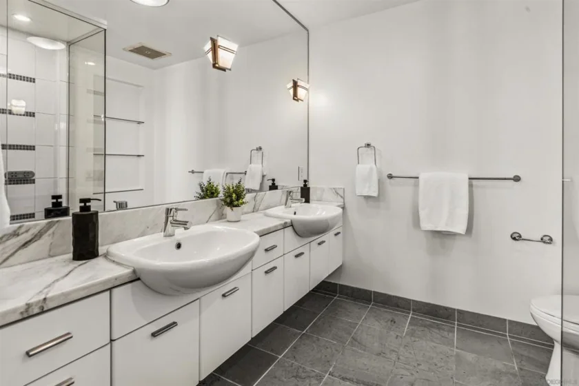 575 6th Avenue #1502 photo 8