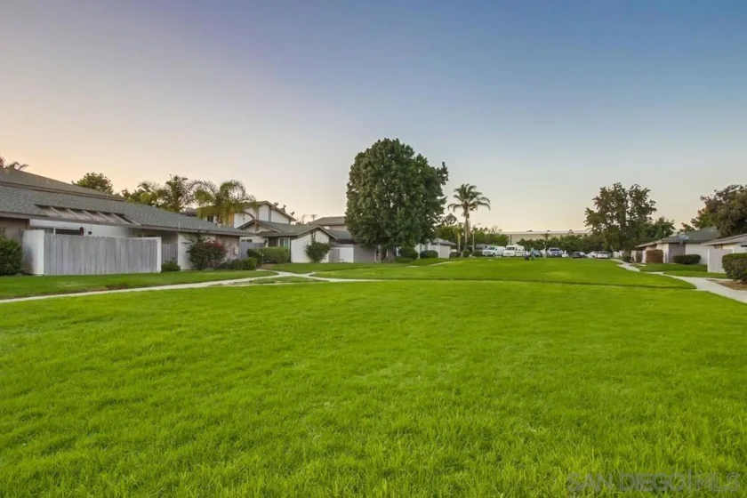 3433 Los Mochis Way photo 11
