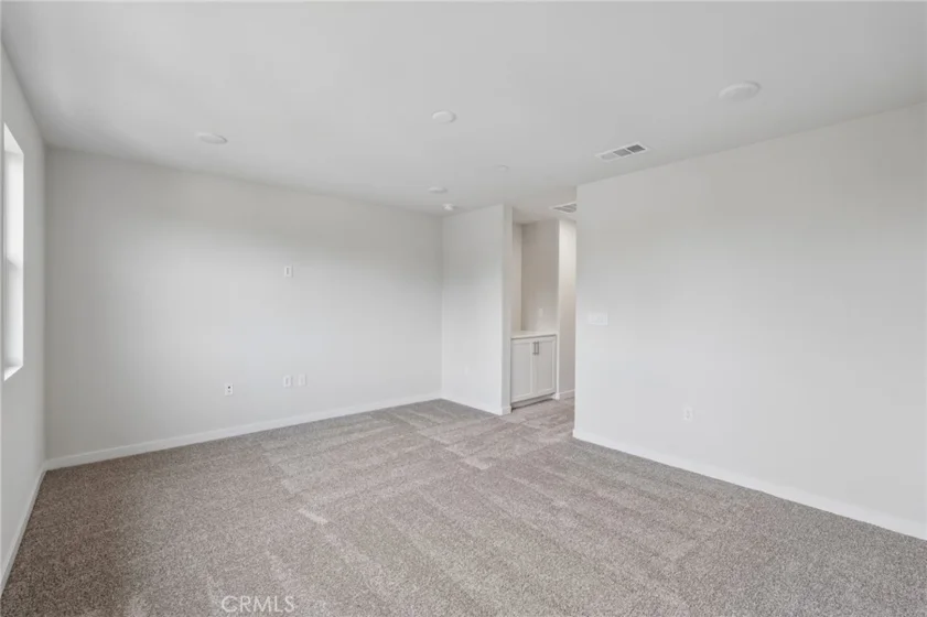 9549 Hannah Way photo 32