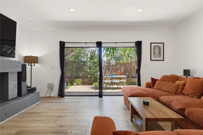 1850 Midvale Avenue #13 photo 36