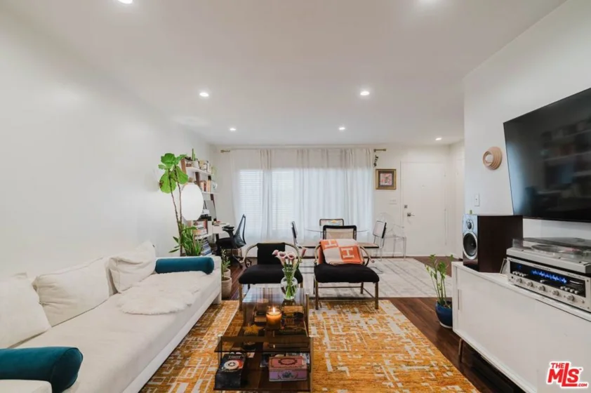 2721 2nd Street #111 photo 9