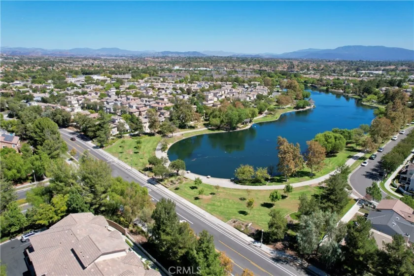 28910 Newport photo 4