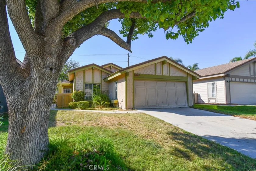 41489 Avenida De La Reina photo