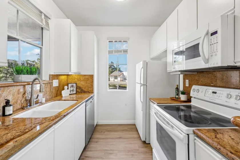 10878 Sabre Hill Drive #294 photo 6