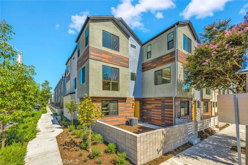 5804 Linden Avenue #1 photo 2