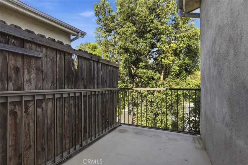 4189 Vineland Avenue #111 photo 18