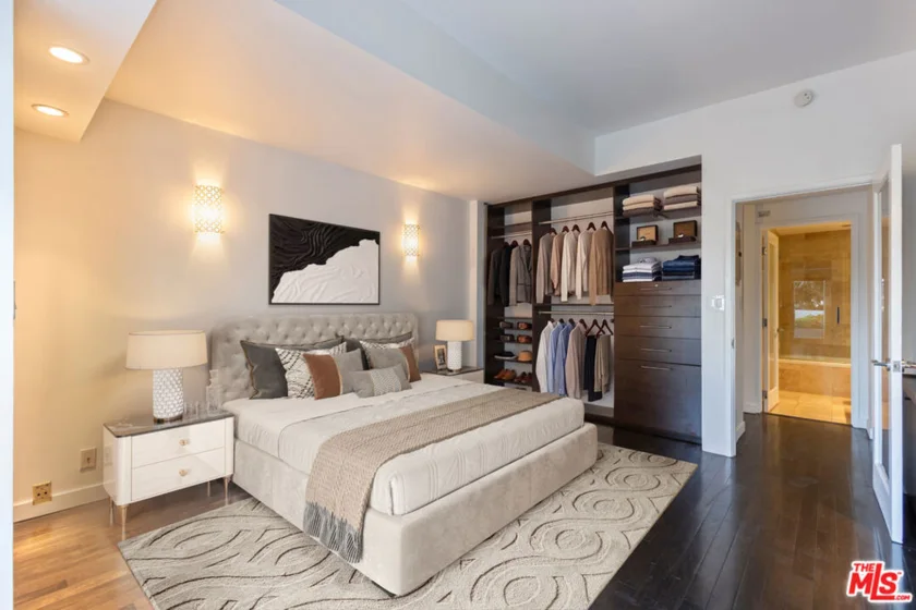 1155 N La Cienega Boulevard #110 photo 21