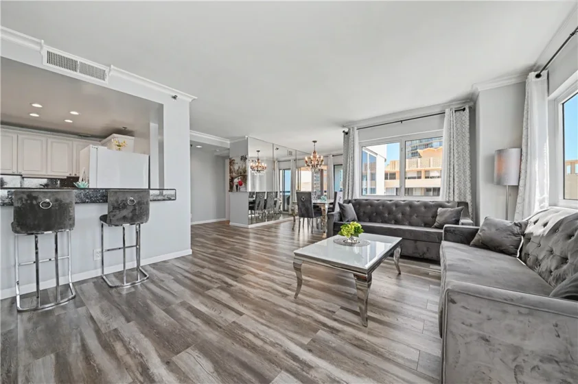 525 E Seaside Way #1109 photo 9