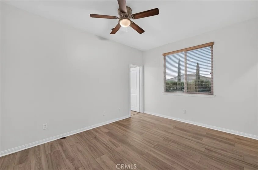30780 Olympia Rose photo 41