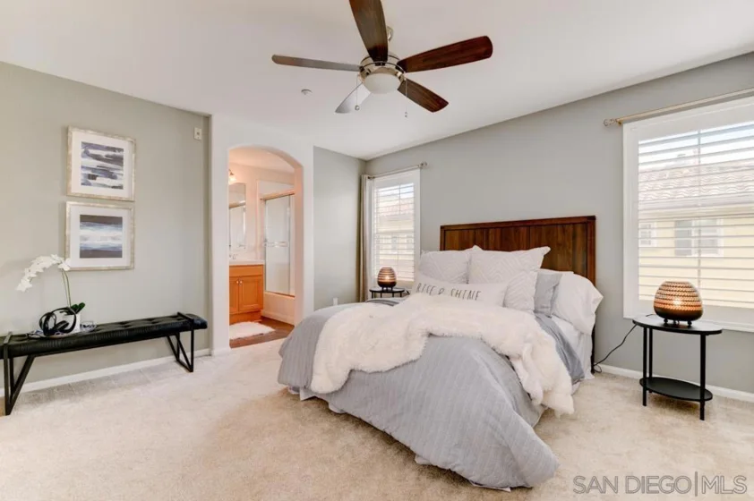 2591 Escala Circle photo 3
